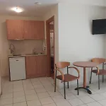 Апартаменти Evagellina *